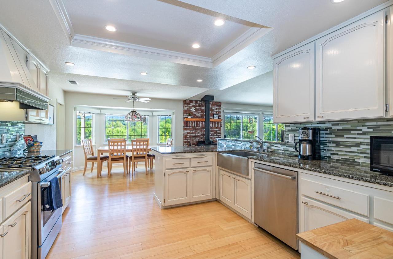Spectacular Views W/ Hot Tub/Bbq -Yosemite & Bass Lake Oakhurst Bagian luar foto